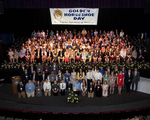 2019 Golden Horseshoe Winners on Stage