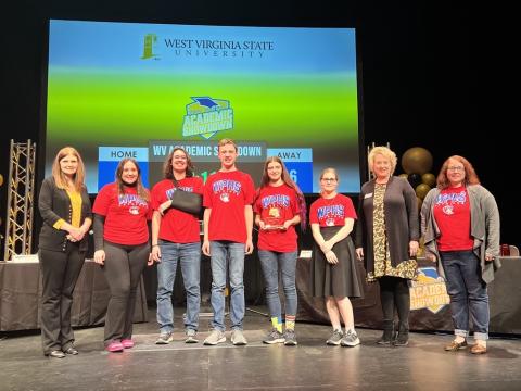 Wheeling Park Team at Academic Showdown.